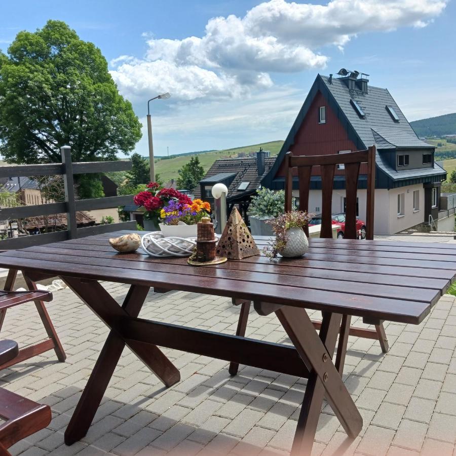 Apartments - Lehmanns Ferienwohnungen Oberwiesenthal Eksteriør billede