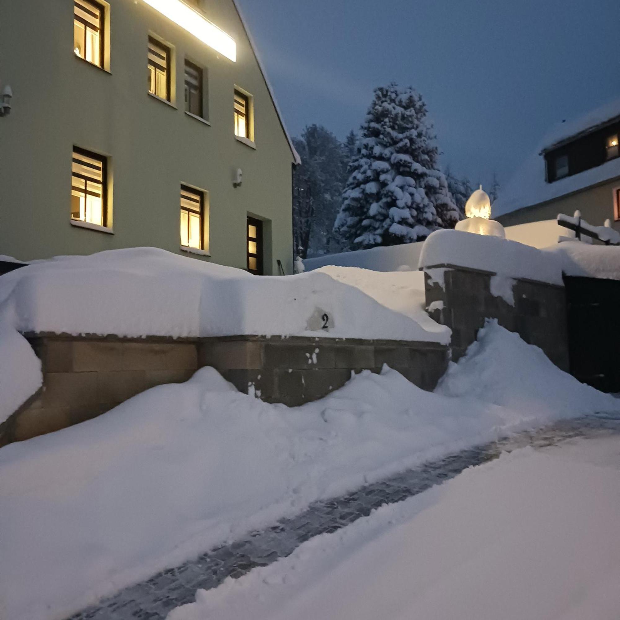 Apartments - Lehmanns Ferienwohnungen Oberwiesenthal Eksteriør billede